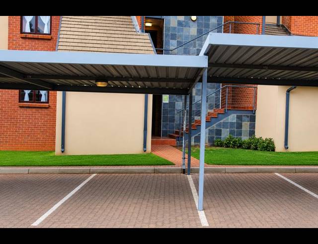 2 BEDROOM APARTMENT FOR SALE IN HALFWAY GARDENS